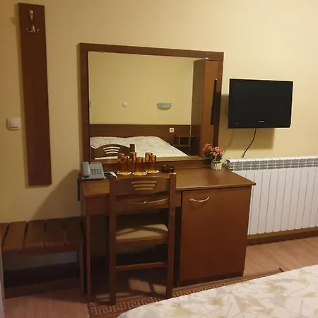 琪里特所维宾馆 3*