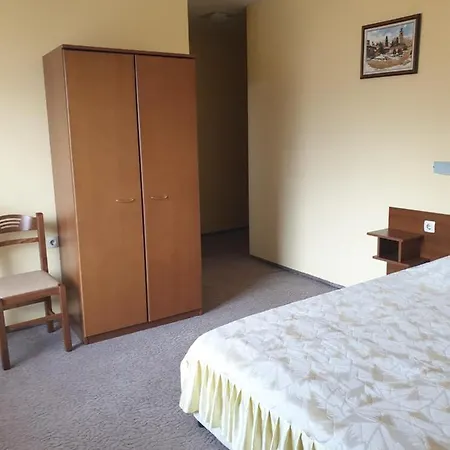 Kiritsovi 3*